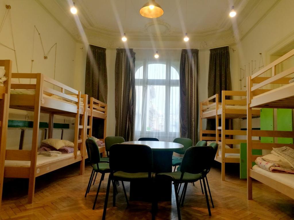 Little Bucharest Old Town Hostel Bagian luar foto