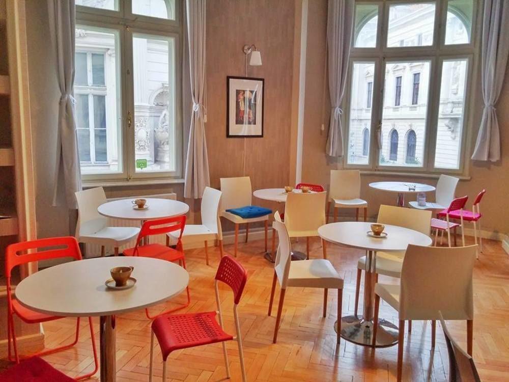 Little Bucharest Old Town Hostel Bagian luar foto